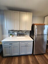 157 Cleveland Ave in Mineola, NY - Building Photo - Building Photo