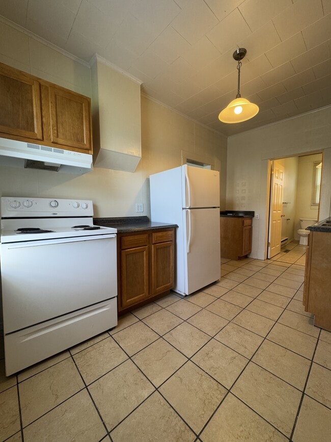 property at 503 S Logan Ave