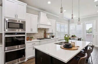 2801 Deansbrook Dr in Plano, TX - Building Photo - Building Photo