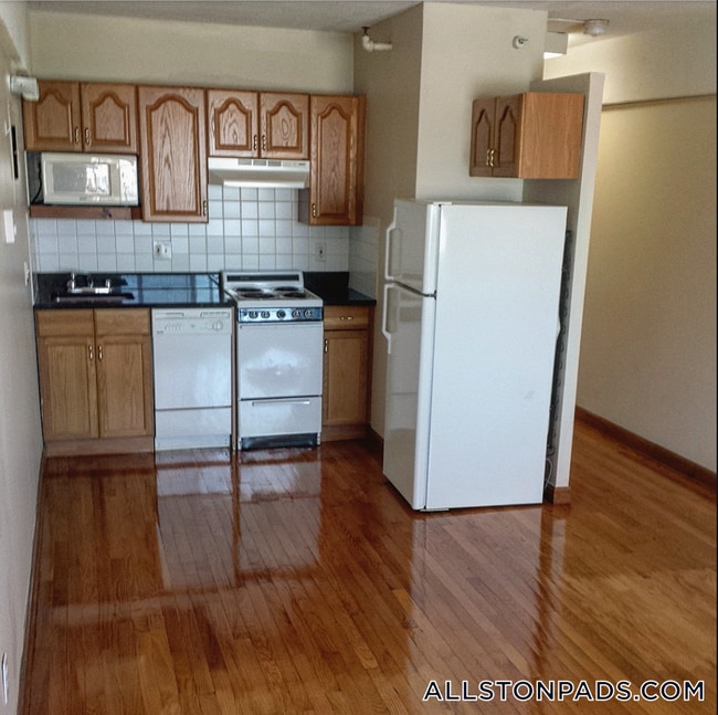 1110 Commonwealth Ave