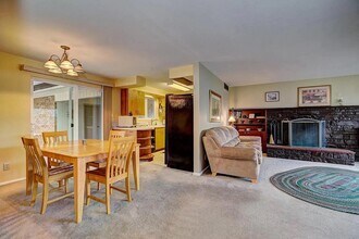 3411 W Hillcrest Dr in Boise, ID - Building Photo - Building Photo