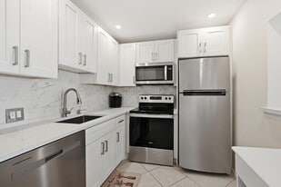 314 Brighton E, Unit H in Boca Raton, FL - Building Photo