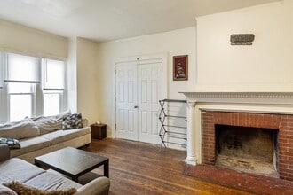 822 Westcott St in Syracuse, NY - Building Photo - Building Photo