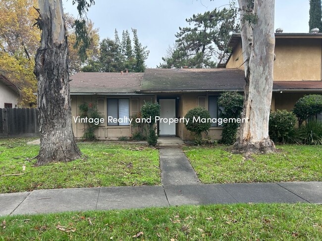 property at 3311 Mill Springs Dr