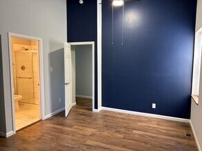 807 Russell Blvd, Unit 807 Russell in St. Louis, MO - Foto de edificio - Building Photo