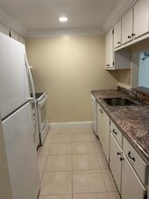 519 Albee Farm Rd, Unit 310 in Venice, FL - Foto de edificio - Building Photo