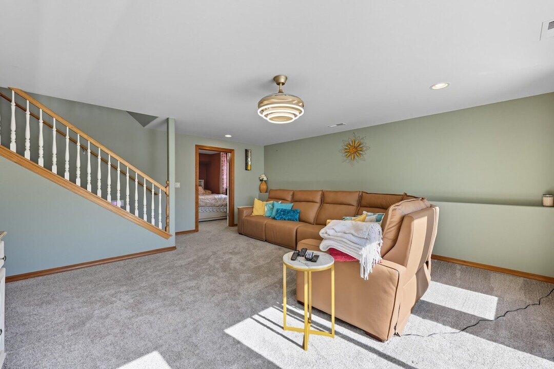 355 Cindy Rd in Kennewick, WA - Building Photo