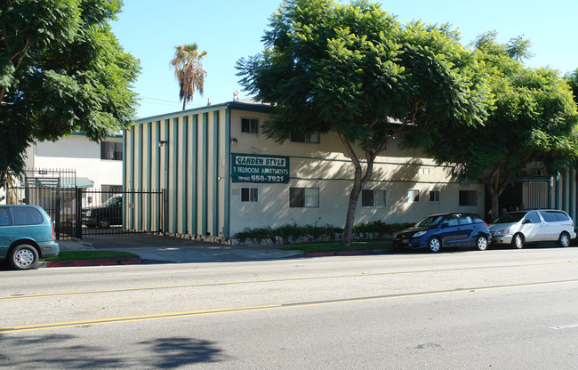 812 S Glendale Apartments in Glendale, CA - Building Photo - Building Photo