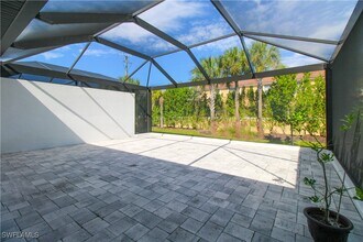 14803 Loggerhead Dr in Naples, FL - Building Photo - Building Photo