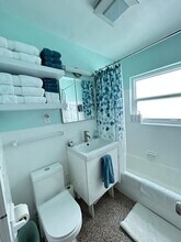 127 SW 10th Ave in Boynton Beach, FL - Building Photo - Building Photo