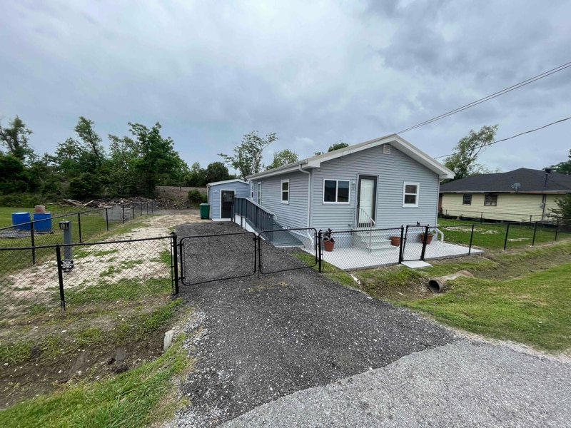 333 California St in Thibodaux, LA - Building Photo