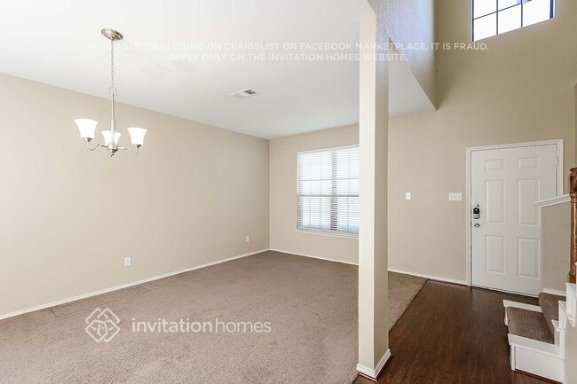 5020 Raymond Dr in Fort Worth, TX - Foto de edificio - Building Photo