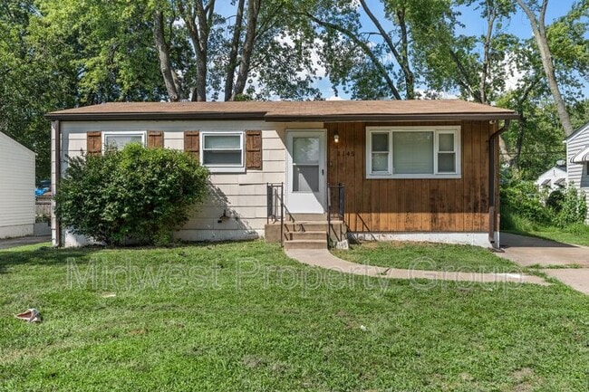 property at 1145 Scott Ave