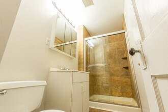 25 Ashford St, Unit 1 in Boston, MA - Foto de edificio - Building Photo