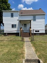 50 Braddock St in Uniontown, PA - Building Photo