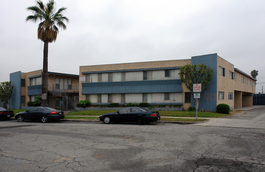 El Segundo Apartments in Gardena, CA - Building Photo