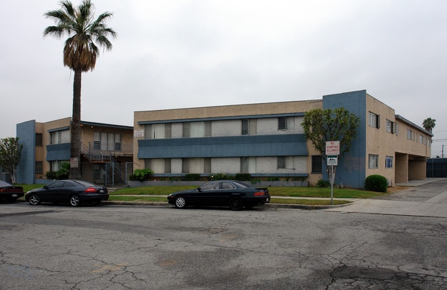 El Segundo Apartments