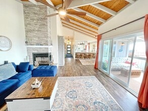 744 S Alu Rd in Wailuku, HI - Building Photo - Building Photo