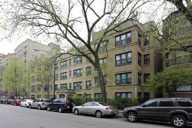 San Miguel Apartments in Chicago, IL - Building Photo - Building Photo