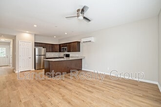 7301 Tiger Wy in Louisville, KY - Building Photo - Building Photo