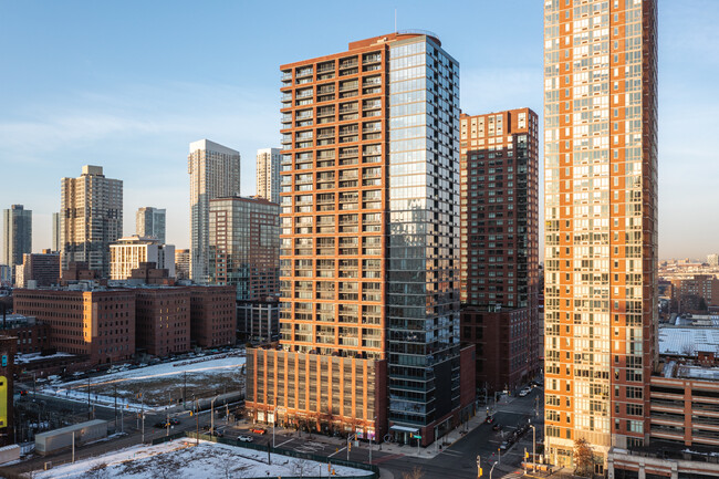 A Condominiums in Jersey City, NJ - Building Photo - Building Photo