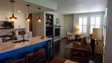 77 Brownstone Way in Aliso Viejo, CA - Building Photo - Building Photo