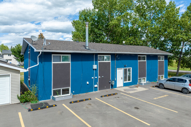 429 6th St in Beiseker, AB - Building Photo - Building Photo