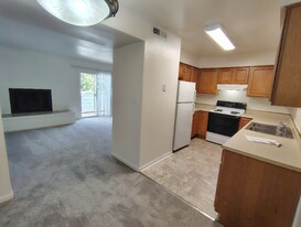 600 Reusens Rd in Lynchburg, VA - Building Photo