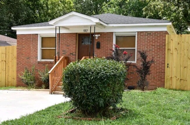 property at 1917 Taylor Ave