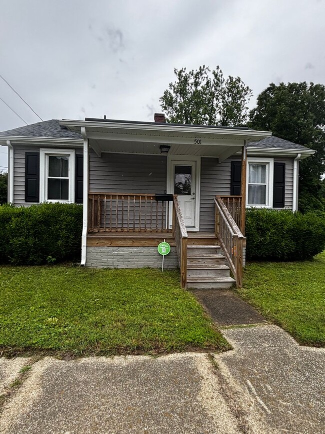 501 South Ave in Newport News, VA - Building Photo - Building Photo