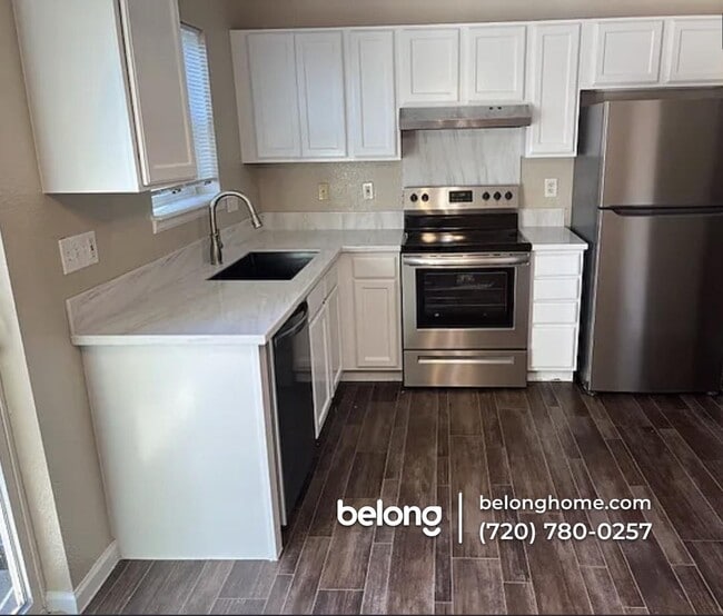 16373 E 17th Pl in Aurora, CO - Foto de edificio - Building Photo