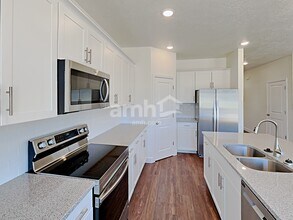 321 North St in Eagle Mountain, UT - Building Photo - Building Photo