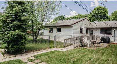 445 E Wilbur Ave in Milwaukee, WI - Building Photo - Building Photo