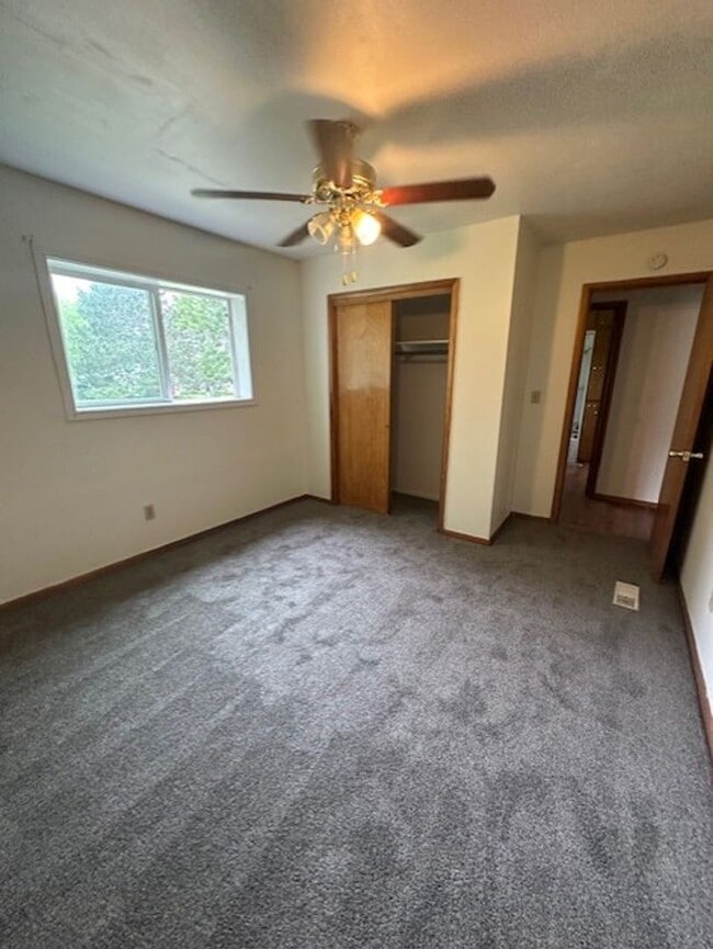 property at 1521-1521 8th St NE