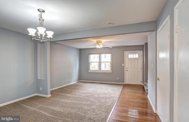 property at 5 Cardor Ct