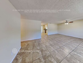 2735 Gale Rose Dr in Lakeland, FL - Building Photo - Building Photo