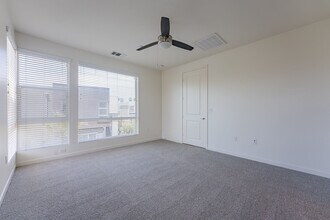 Anden in San Marcos, CA - Foto de edificio - Building Photo