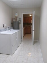 2457 Pinecrest Ct in West Palm Beach, FL - Building Photo - Building Photo