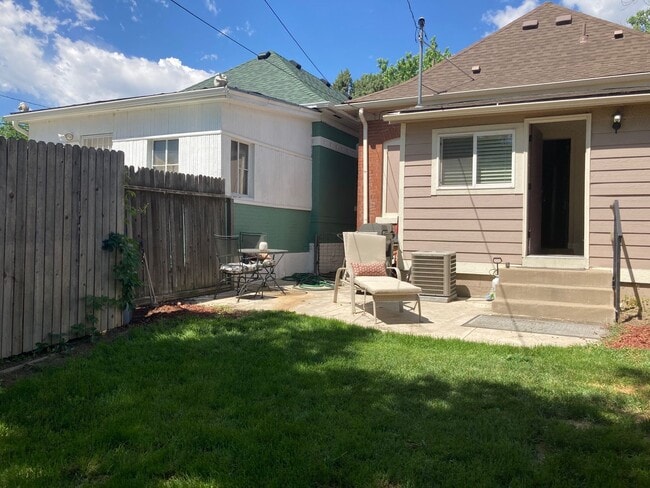 property at 1734 Hooker St