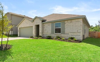 11945 Summer Oak Trl in Willis, TX - Foto de edificio - Building Photo