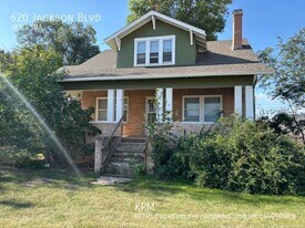 620 Jackson Blvd in Rapid City, SD - Building Photo