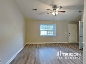 4073 Red Laurel Way SW in Snellville, GA - Building Photo - Building Photo