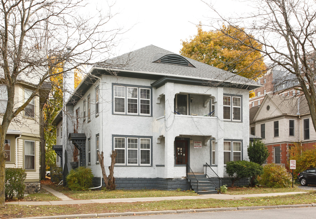 116 N State St in Ann Arbor, MI - Building Photo