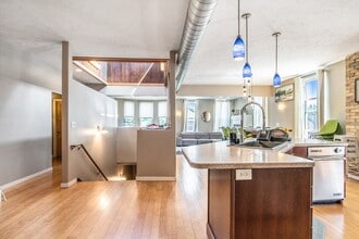 1153 Madison Ave SE in Grand Rapids, MI - Building Photo - Building Photo