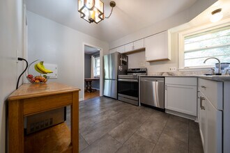 8715 Boone Ct in Minneapolis, MN - Building Photo - Building Photo