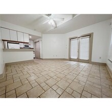 1008 Elmwood St in Orlando, FL - Building Photo - Building Photo