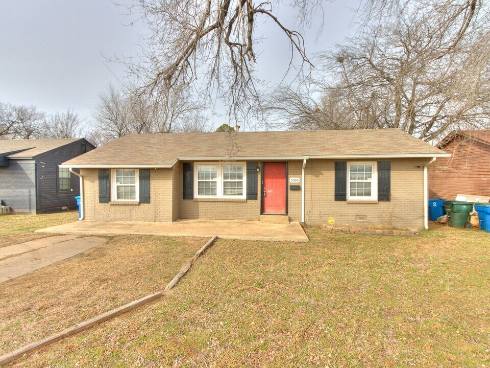 6505 SE 15th St in Midwest City, OK - Building Photo