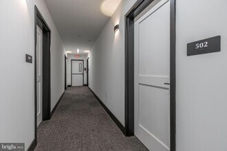1519 Ridge Ave in Philadelphia, PA - Building Photo - Building Photo