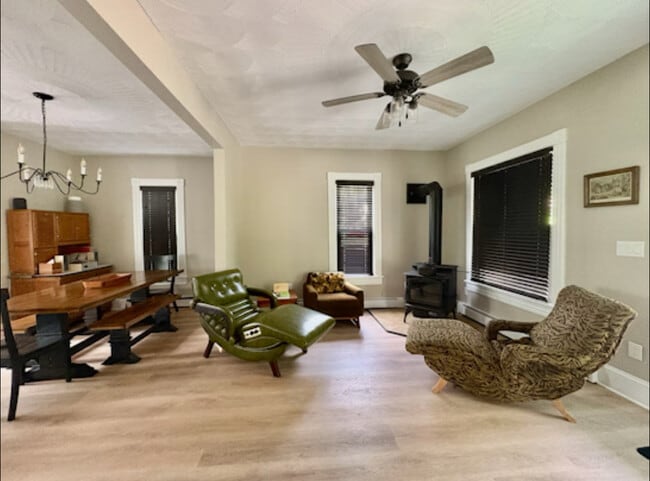 98 Delaware Ave in Delhi, NY - Building Photo - Building Photo
