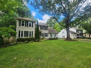 720 Aguila Dr in Chesapeake, VA - Building Photo - Building Photo